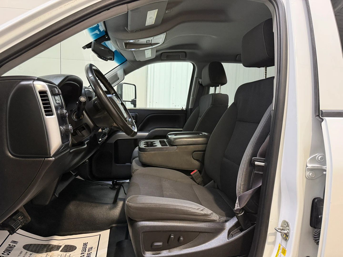 chevrolet silverado 1500 2017 1GCUKRECXHF206647 image chevrolet silverado 1500 2017 1GCUKRECXHF206647 image